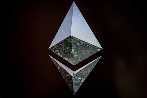 Ethereum: What are the advantages and disadvantages of pooled mining?
